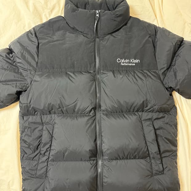 켈빈클라인 퍼포먼스 벌키 패딩 덕다운 블랙