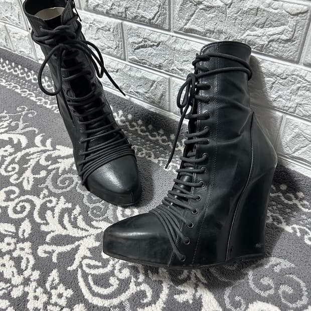 rare* Ann Demeulemeester Lace-up wedge