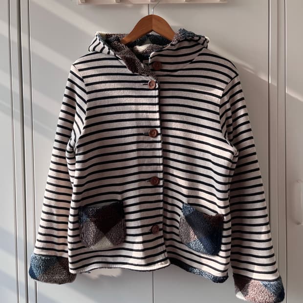 Final Decision 스트라이프 양털 후드 집업 점퍼 
