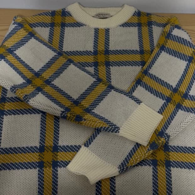 버버리 니트