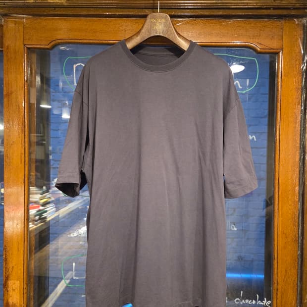 도큐먼트 티셔츠 