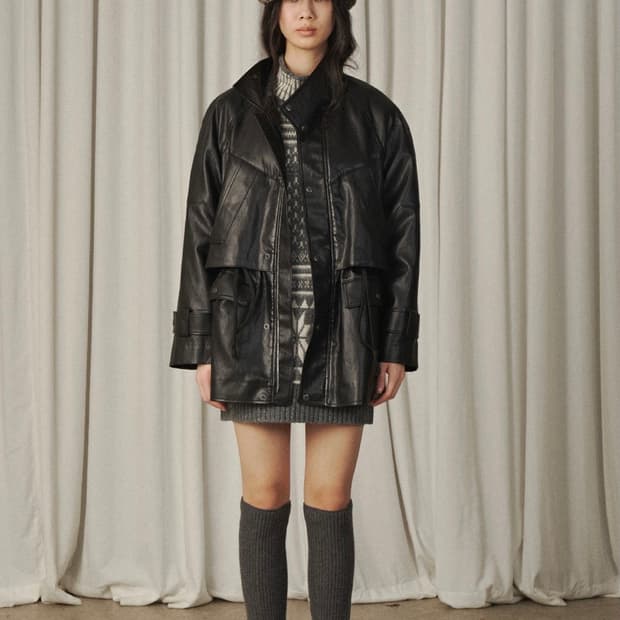 베르소 비건 레더 하이넥 하프 코트