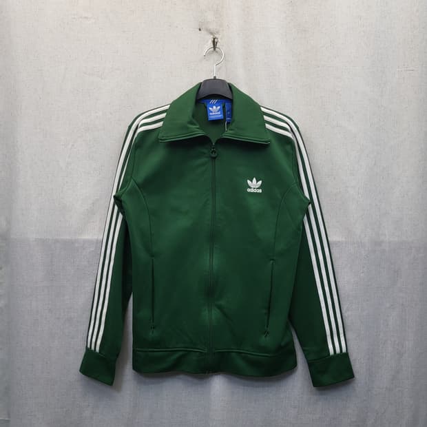 아디다스 유로파 트랙탑