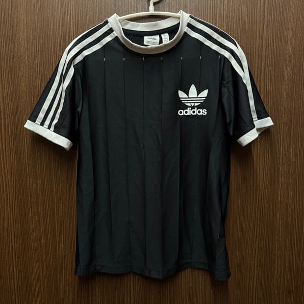 아디다스 반팔티셔츠 