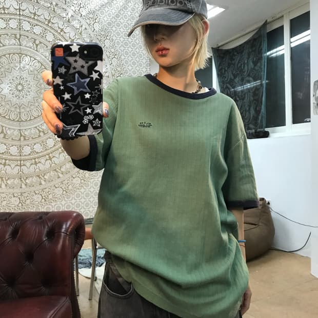 폴로진스 링거 반팔 티 