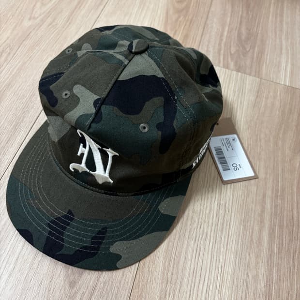 너티세비지 카모 캡