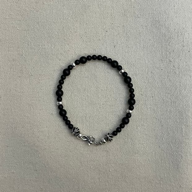 Silver925 & Matte Onyx Layer Bracelet