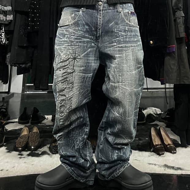 Mild Life 레터링 포인트 데님 팬츠