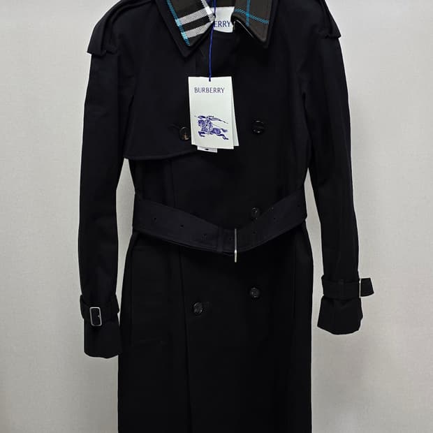 24fw 버버리 여성 체크 카라 트렌치 코트 36사이즈 판매