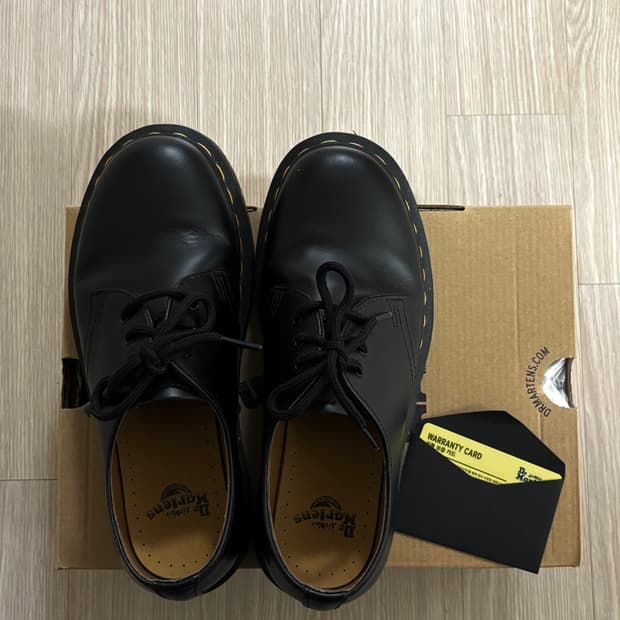 닥터마틴 1461 블랙 230