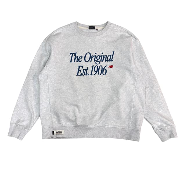 뉴발란스 그래픽 스웻셔츠