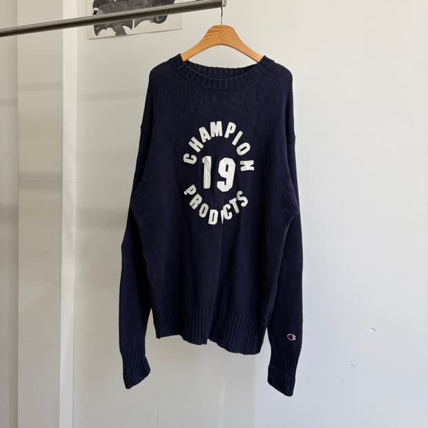CHAMPION 니트
