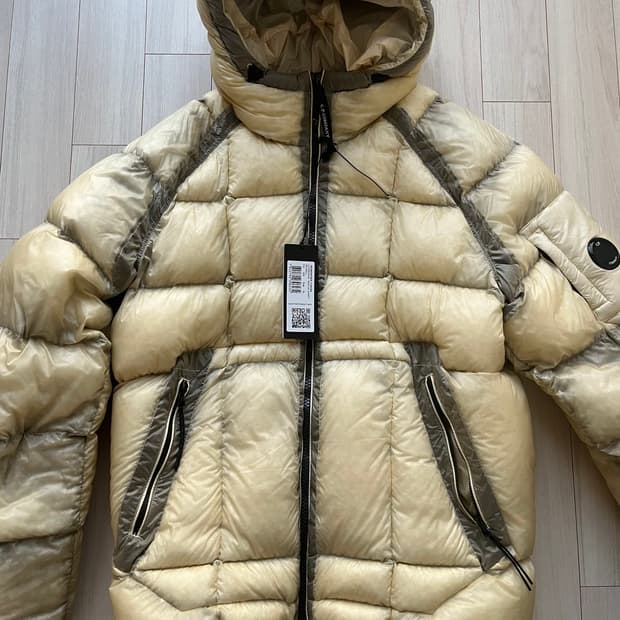 CP컴퍼니 디디쉘 후드다운 자켓 [새상품급]