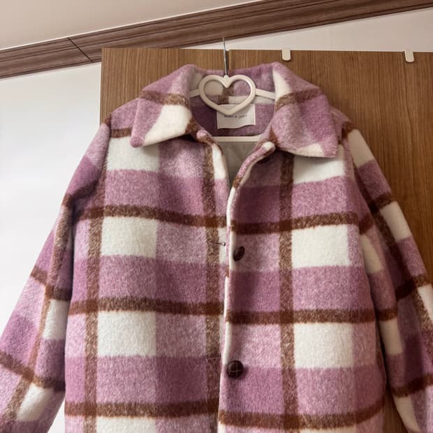 체크 핑크 브라운 숏코트