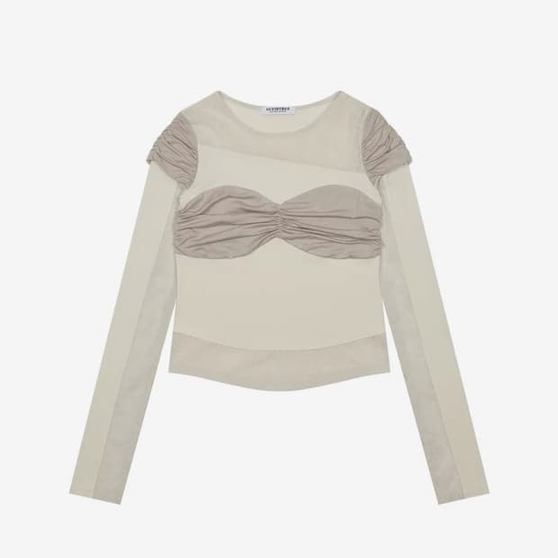 러브이즈트루 PA INCISION LAYERED TEE