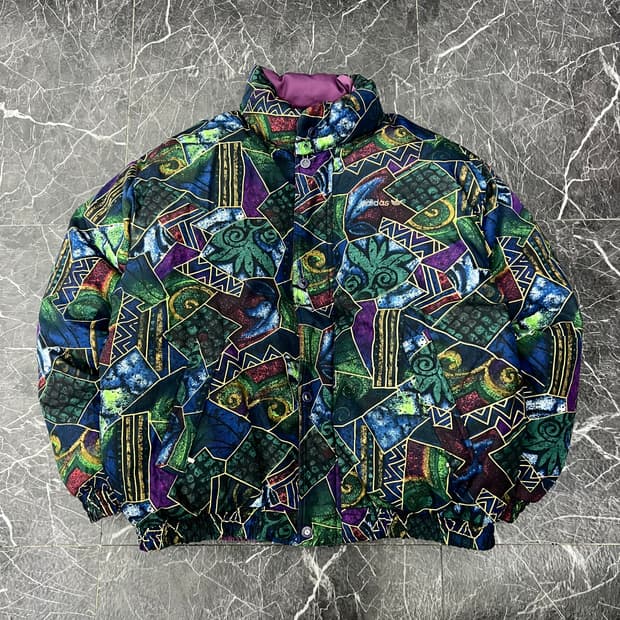 아디다스 90s 패턴 리버시블 덕다운 패딩 자켓