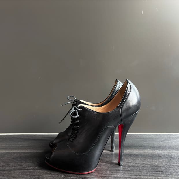Christian Louboutin lace up pump