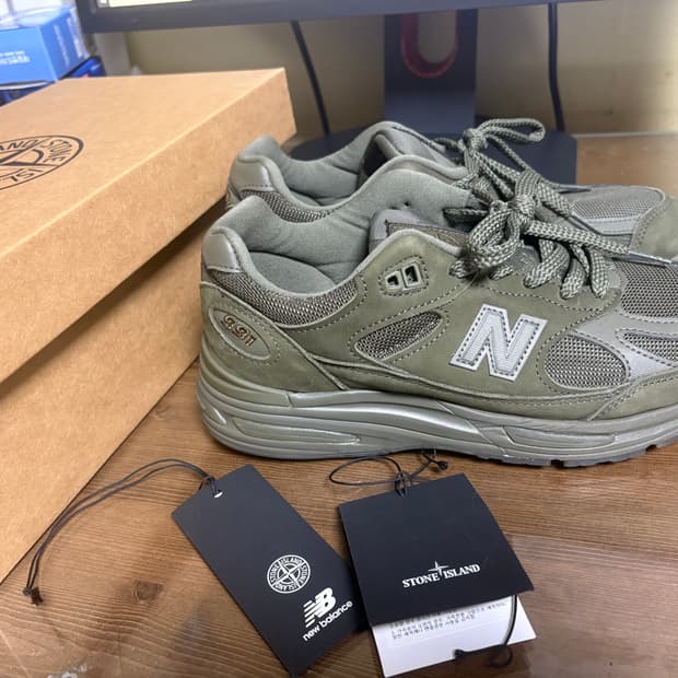[240] 뉴발란스 스톤아일랜드 991v2 올리브그린