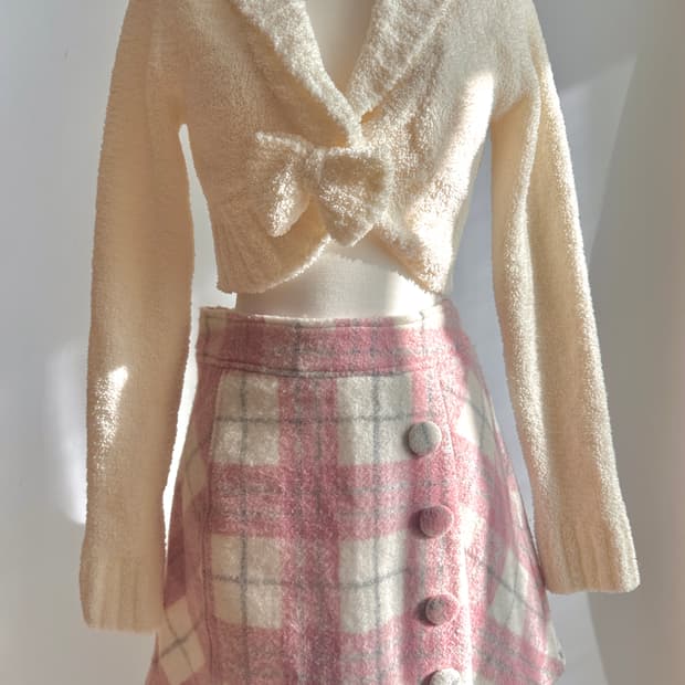 Lizlisa 리즈리사 히메갸루 달천깔 숏 가디건 