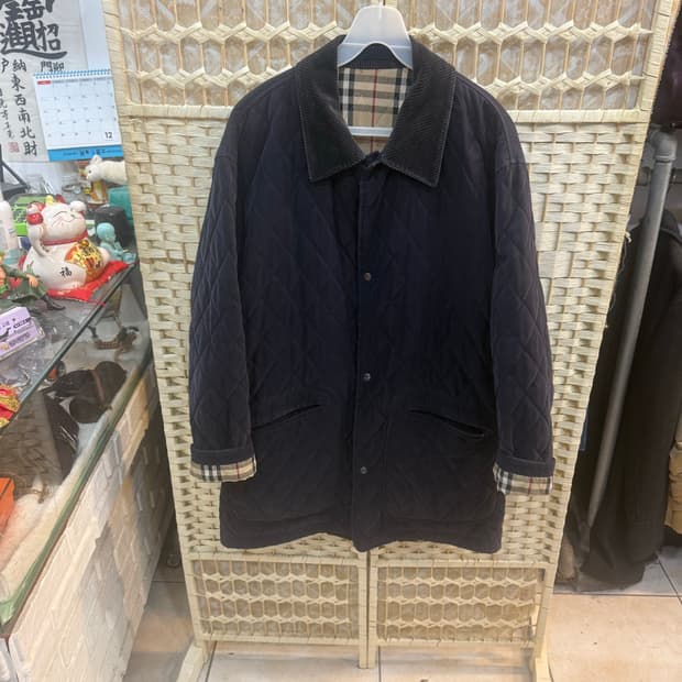 100-105 정품 버버리 누빔자켓 팝니다