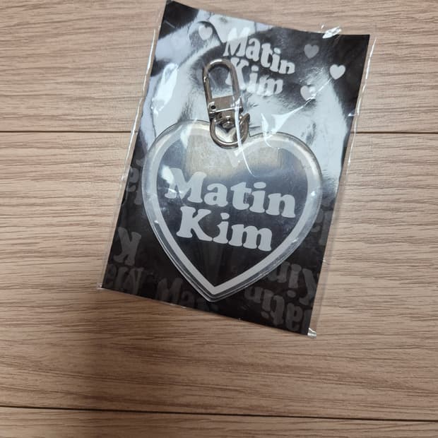 (새상품) 마뗑킴 하트 아크릴 키링