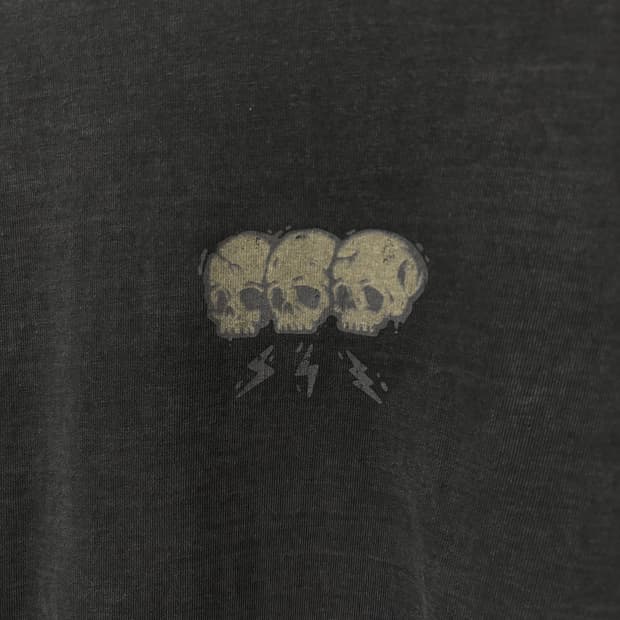 브랜디드 트리플 스컬 롱 슬리브 L