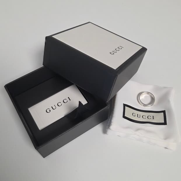 GUCCI 구찌 블라인드포러브 반지 실버링 명품반지 구찌링 여자반지