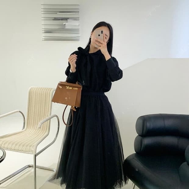 ar 어라운드율 캐리샤 스커트