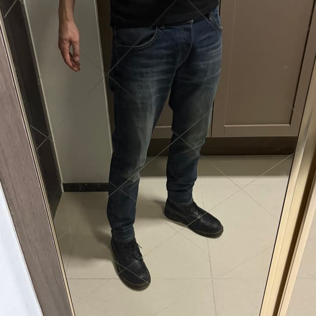 [Diesel D-YENNOX W33 L32]