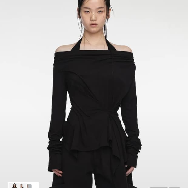 나체 INCLINE DRAPING LONG SLEEVE BLACK