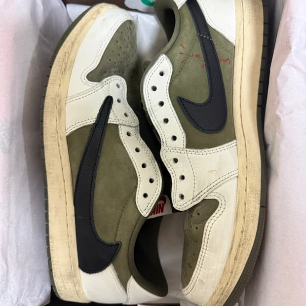 조던 1 x 트래비스 스캇 레트로 로우 OG SP 리버스 올리브