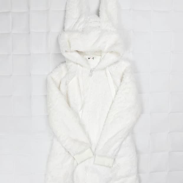 wc 토끼 후드 집업