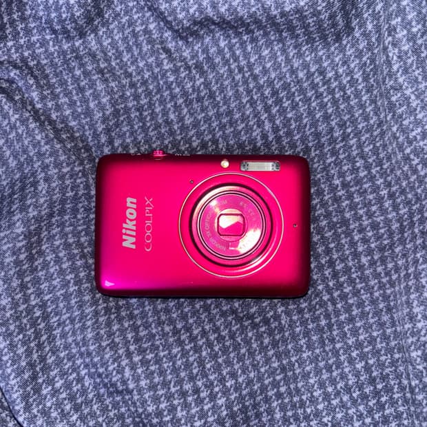 니콘 쿨픽스 s02 핑크