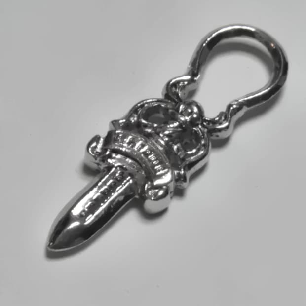 [OS] Chromehearts 크롬하츠 지퍼대거 로듐도금(지갑 부속)