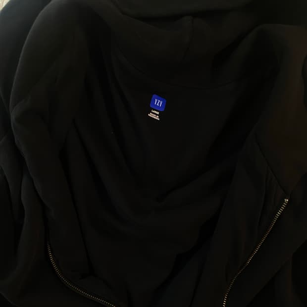 [L]이지 갭 YZY 블랙 후드집업