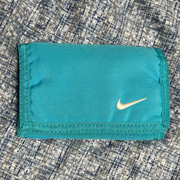 Nike 나이키 벨크로 지갑