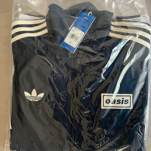 아디다스 오아시스 트랙탑 저지 L 새상품
