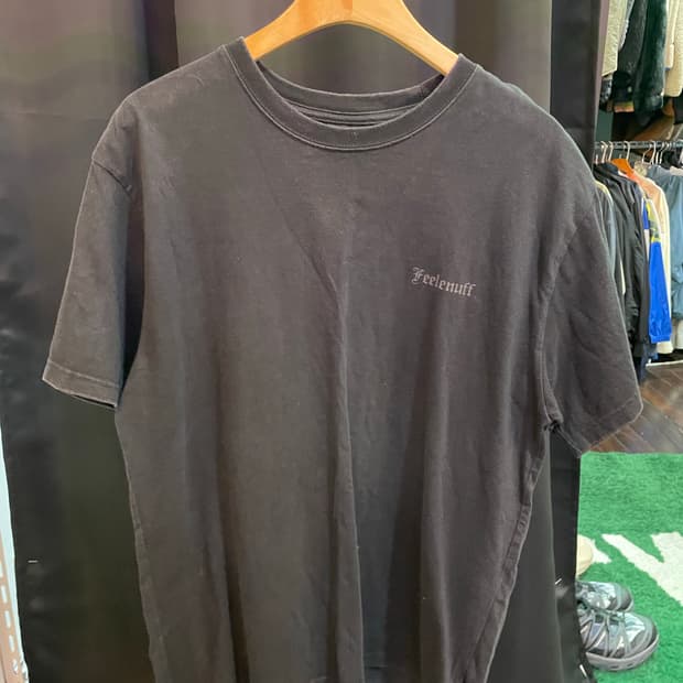  Feelenuff 피그먼트 반팔티