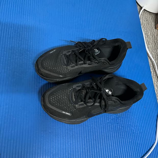 나이키 보메로 18 블랙