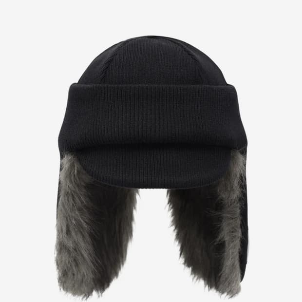 더바이닐하우스 FUR EARFLAP BEANIE BLACK