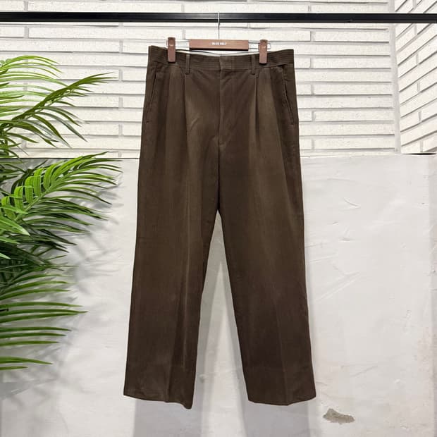 JPN VINTAGE 골지 코튼 슬랙스 핀턱 디테일 와이드핏 브라운