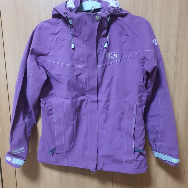 마운틴 하드웨어 고어텍스 등산자켓 여성 S사이즈