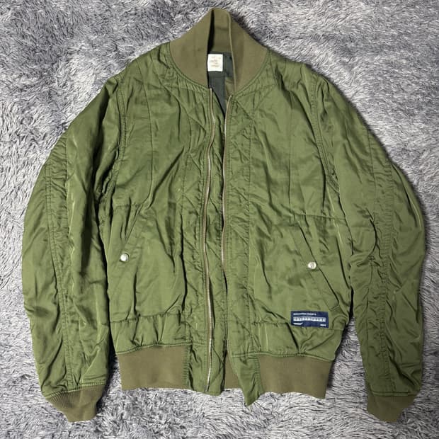 언더커버 봄버 카키