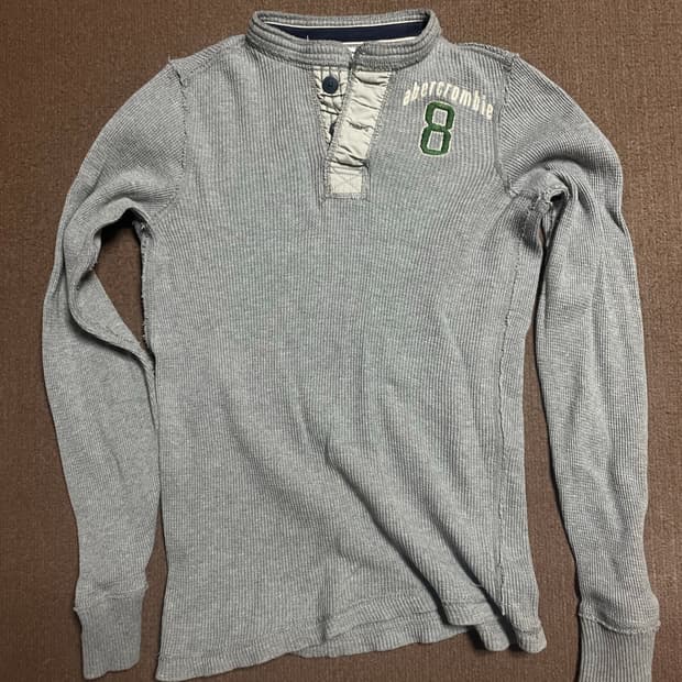 아베크롬비 니트