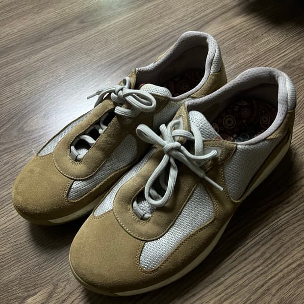 빈티지 프라다 아메리카컵 스웨이드 7.5