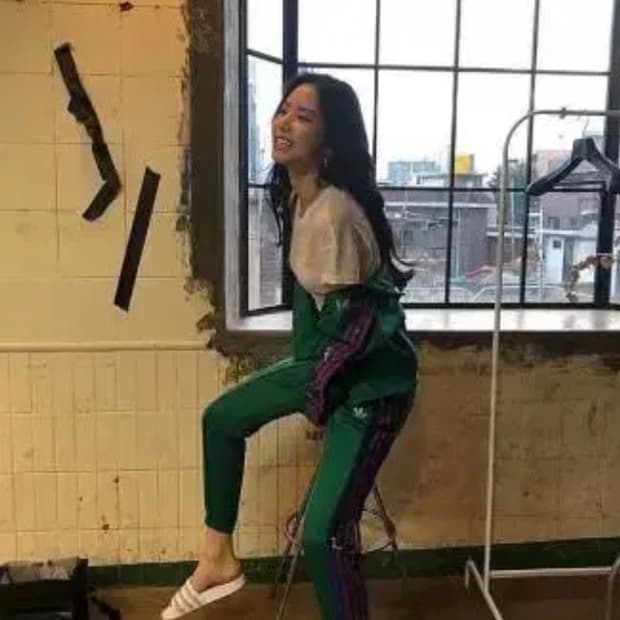 손나은 손담비 아디다스 트랙탑 저지 그린 m