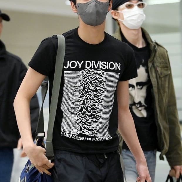 (새상품) 코르티스 건호가 입은 조이디비젼 반팔