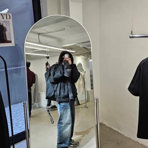 언더마이카 이에크 핸드 브러쉬 워시드 와이드진 코로즌 블루