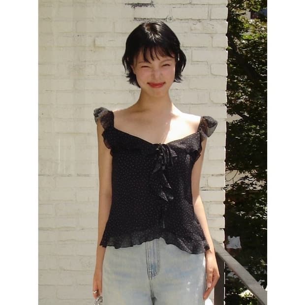 플로움 나시 Fluttering Wavy Blouse