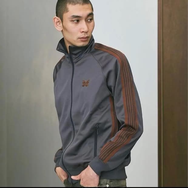 니들스 x 저널스탠다드 별주 트랙자켓